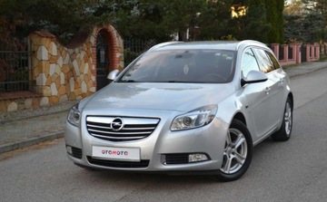 Opel Insignia I Sports Tourer 2.0 CDTI ECOTEC 160KM 2011 Opel Insignia Opel Insignia 2.0 CDTI Sports Tourer