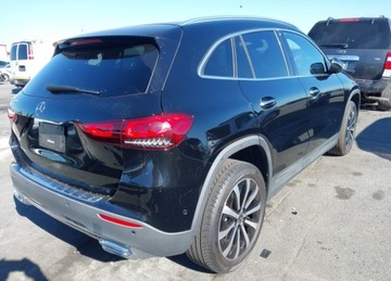 Mercedes GLA II Off-roader 2.0 250 224KM 2023 Mercedes-Benz GLA 2023r., Gla 250, 2L, od ubezpieczalni 2.0 Benzyna 224KM, zdjęcie 4