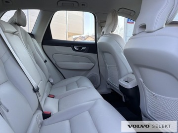 Volvo XC60 II 2023 Volvo XC 60 XC60 B5 B AWD Plus Dark aut, Harman Ka, zdjęcie 13