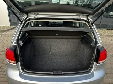 Volkswagen Golf VII Hatchback 3d 1.6 TDI-CR DPF 105KM 2012 Volkswagen Golf Climatronic x2, Elektryka, Radio, zdjęcie 18