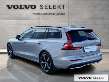 Volvo V60 II  2024 Volvo V60 V60 T6 AWD Plug-In Hybrid Plus Dark 398K, zdjęcie 3