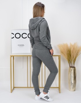 CK01 + D03 y. L ЖЕНСКИЙ КОМПЛЕКТ СПОРТИВНЫХ ТРЕКОВ.