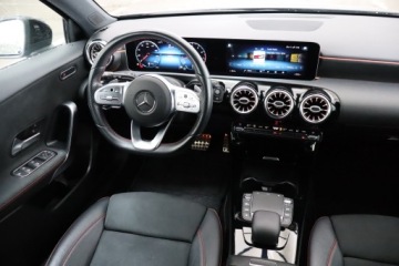 Mercedes Klasa A W177/V177 Hatchback 1.3 200 163KM 2020 Mercedes A A 200, Salon Polska, Serwis ASO, zdjęcie 6