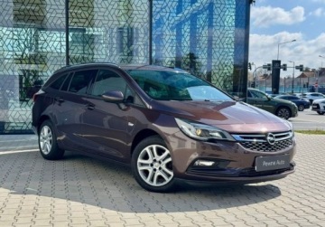 Opel Astra K Sports Tourer 1.4 Turbo 125KM 2017 Opel Astra Astra 1.4T 125KM Dynamic SS Vat Marza Czujniki Parkowania, zdjęcie 8