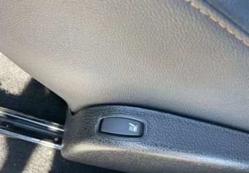 Dacia Lodgy Minivan Facelifting 1.6 SCe 102KM 2018 Dacia Lodgy Dacia Lodgy SCe 100 Stepway 1.6 Benzyna 102KM, zdjęcie 14