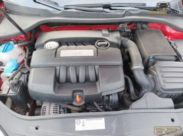 Volkswagen Jetta V 1.6 102KM 2009 Volkswagen Jetta 1,6 mpi 102KM klimatronik grz.fotele.UNITED oplacony 1.6, zdjęcie 12