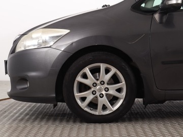 Toyota Auris I Hatchback 5d Facelifting 1.6 Valvematic 132KM 2012 Toyota Auris 1.6 Valvematic, Salon Polska, Navi, zdjęcie 13