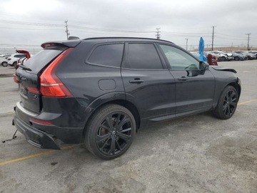 Volvo XC60 II 2024 Volvo XC 60 Ultimate 2024 2.0l 2.0 Hybryda 247KM, zdjęcie 3