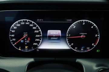 Mercedes Klasa E W213 Kombi 2.0 220d 194KM 2020 Mercedes E E 220 d 4MATIC, Salon Polska, 191 KM, zdjęcie 7