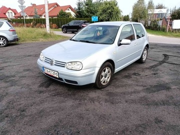 Volkswagen Golf IV Hatchback 1.4 16V 75KM 1999 Volkswagen Golf 4 1.4 99r, zdjęcie 1