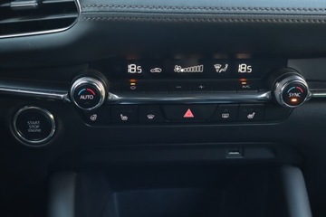 Mazda 3 IV Hatchback  2.0 SKYACTIV-G 150KM 2021 Mazda 3 2.0 Skyactiv-G, Salon Polska, zdjęcie 15