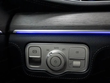 Mercedes GLE V167 SUV Facelifting 2.0 300d 269KM 2025 MERCEDES-BENZ GLE 300 d 4-Matic AMG Line 2.0 (269KM) 2025, zdjęcie 14