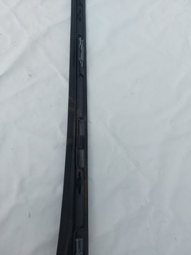 НАКЛАДКА ВЕТРОВОГО СТЕКЛА СПРАВА, PEUGEOT 5008 И ЕС