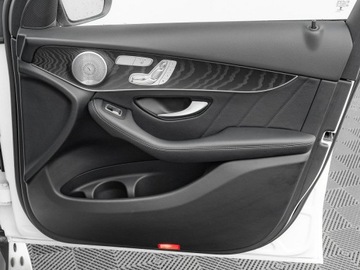 Mercedes GLC C253 Coupe 2.0 300 245KM 2018 Mercedes GLC 300 GD9C860#Coupe 300 4-Matic, zdjęcie 28