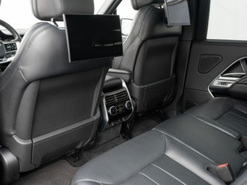 Land Rover Range Rover V SWB 4.4 P535 530KM 2023 Land Rover Range Rover P530 Autobiography Podgrz.i, zdjęcie 19
