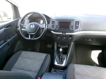 Volkswagen Sharan II Van Facelifting 2.0 TDI SCR 150KM 2017 VW Sharan 2.0 TDI Automat Zadbany, zdjęcie 7