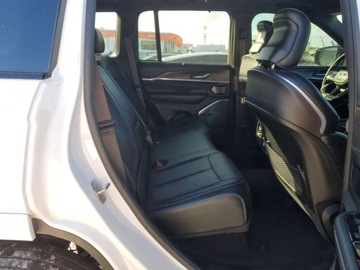 Jeep Grand Cherokee IV 2022 Jeep Grand Cherokee Overland 2022 3.6 Benzyna 293KM, zdjęcie 10