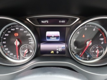 Mercedes GLA I Off-Roader Facelifting 2.0 220 184KM 2019 Mercedes GLA GLA 220 4MATIC, Salon Polska, zdjęcie 10