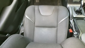 Volvo V40 II Hatchback 2.0 D2 DRIVE-E 120KM 2015 Volvo V40 2.0 D2 120KM # Momentum # Navi #, zdjęcie 16