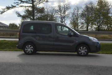 Citroen Berlingo II Van Facelifting 2015 1.6 BlueHDi 100KM 2016 Citroen Berlingo 1.6HDI doinwestowany Car Play led, zdjęcie 10