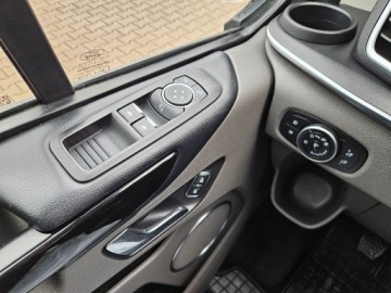 Ford Tourneo Custom I 2022 FORD TRANSIT CUSTOM L2H1 2.0 TDCI/131KM 8 OSOBOWY KLIMA KAMERA CZUJNIKI HAK, zdjęcie 20