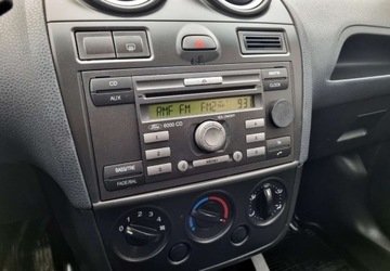 Ford Fiesta VI 1.3 70KM 2006 Ford Fiesta 1,3 benz Salon PL 1.3 Benzyna 70KM, zdjęcie 27