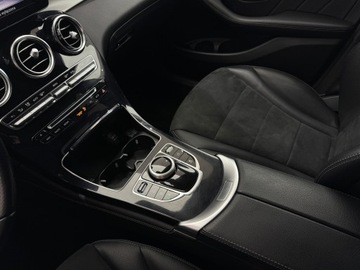 Mercedes GLC C253 SUV 2.0 250 211KM 2019 Mercedes-Benz GLC 250 Coupe AMG Line 4-Matic / 1 w, zdjęcie 23