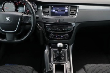 Peugeot 508 I SW Facelifting 2.0 HDi 140KM 2014 Peugeot 508 2.0 HDi, Salon Polska, Navi, Klima, zdjęcie 11