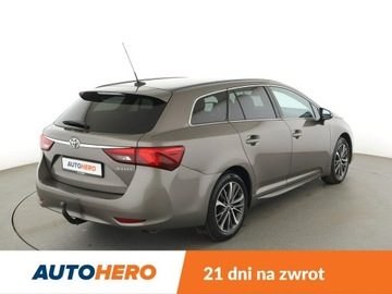 Toyota Avensis III Wagon Facelifting 2015 1.8 Valvematic 147KM 2017 Toyota Avensis automat navi klima auto kamera i, zdjęcie 6