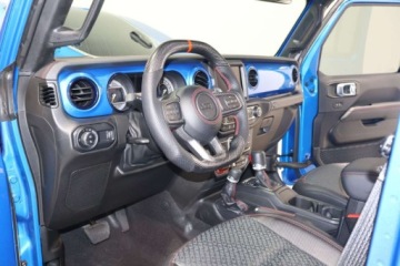 Jeep Gladiator 2023 Jeep Gladiator Rubicon Crew Cab Medium Bed 2023 3.6 Benzyna 285KM, zdjęcie 13