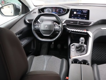 Peugeot 3008 II Crossover 1.2 PureTech 130KM 2019 Peugeot 3008 1.2 PureTech, Skóra, Navi, Klima, zdjęcie 6