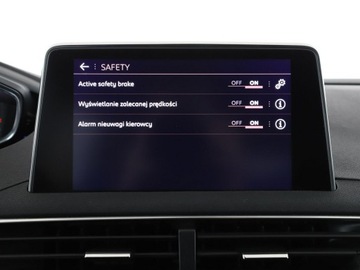 Peugeot 3008 II Crossover 2.0 BlueHDi 150KM 2017 Peugeot 3008 virtual cocpit full LED półskóra, zdjęcie 27