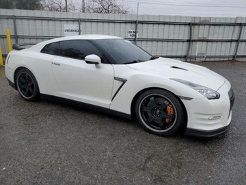 Nissan GT-R 2013 Nissan GT-R Premium 2013 3.8l 3.8 Benzyna 545KM, zdjęcie 4