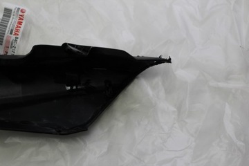 Боковой обтекатель задней правой начинки, Yamaha B4C2171X0