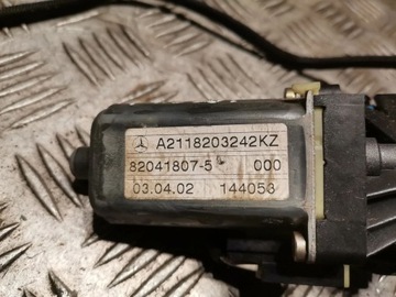 MERCEDES-BENZ E W211 PRAVÁ STRANA MOTOREK REGULACE SEDADLA