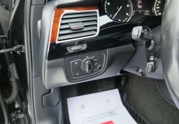 Audi A8 D4 Sedan 3.0 TDI 250KM 2011 Audi A8 Audi A8 3.0 TDI DPF quattro tiptronic 3.0 Diesel 250KM, zdjęcie 15