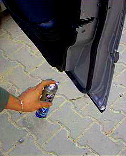 K2 SIL Силиконовый спрей для резиновых уплотнителей 300мл