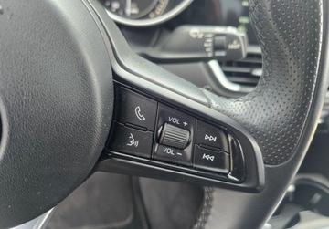Alfa Romeo Giulia II Sedan Facelifting 2.0 Turbo 280KM 2023 Alfa Romeo Giulia 2,0 Benzyna 280 KM Q4 Veloce Ti Automat 4x4 GWARANCJA Za, zdjęcie 26