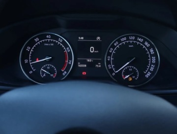 Skoda Superb III Liftback 1.4 TSI 125KM 2017 Skoda Superb 1.4 TSI, Klima, zdjęcie 10