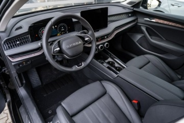 Skoda Superb IV Liftback 2.0 TDI 193KM 2025 Škoda Superb Skoda Superb L&amp;K 2.0 TDI 193 KM, zdjęcie 21