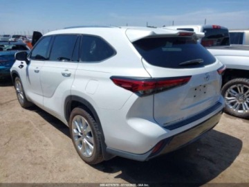 Toyota Highlander III 2023 Toyota Highlander Limited 2023 2.4l 2.4 Benzyna 265KM, zdjęcie 3