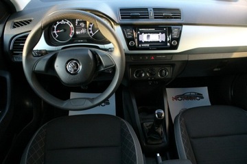 Skoda Fabia III Kombi Facelifting 1.0 TSI 95KM 2021 Skoda Fabia AMBITION 1.0 TSI 95KM Salon Polska GWARANCJA SelectCar+ FV23%, zdjęcie 9