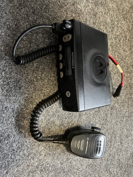 RADIOTELEFON MOTOROLA CM160 64 kan 438-470 MHz