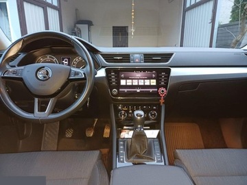 Skoda Superb III Liftback Facelifting 2.0 TDI SCR 150KM 2019 Skoda Superb 2.0 TDI Ambition 150KM 2019r, zdjęcie 37