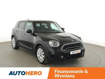 Mini Countryman F60 Crossover 1.5 Plug-in Hybrid 224KM 2019 Mini Countryman PHEV skóra panorama navi klim, zdjęcie 9