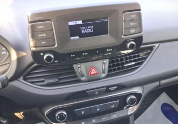 Hyundai i30 III Wagon Facelifting 1.0 T-GDI 120KM 2022 Hyundai i30 1.0 T-GDI 120KM Modern Salon PL gwarancja Benzyna 120KM, zdjęcie 16