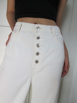 Bershka białe spodnie jeansy dżinsy szerokie nogawki wysoki stan 42 XL
