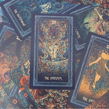 НАБОР КЛАССИЧЕСКИХ КАРТ ТАРО РАЙДЕР УЭЙТ + МАГНИТНЫЕ ШАХМАТНЫЕ КАМНИ