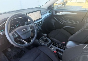 Ford Focus IV Hatchback Facelifting 1.0 EcoBoost 125KM 2022 Ford Focus 1.0 EcoBoost 125KM MT6 Titanium Salon PL ASO I-wszy wlasciciel, zdjęcie 11