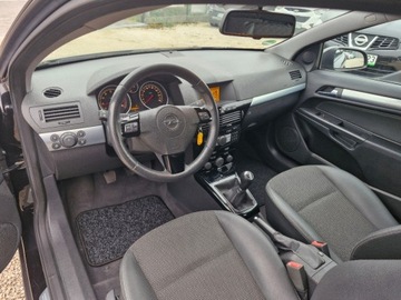 Opel Astra J Hatchback 5d 1.6 Twinport ECOTEC 115KM 2009 Opel Astra GTC 1.6B 220tys z Niemiec bezwypadkowa gwarancja zarejestrowana, zdjęcie 13